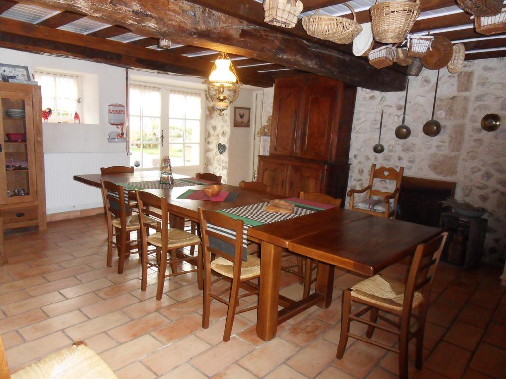 L'Estapade Des Tourelons Bed & Breakfast Saint Jean en Royans Bagian luar foto